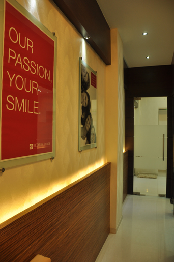 Dental lounge