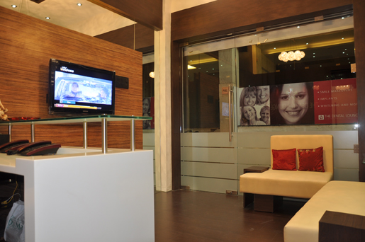 Dental lounge
